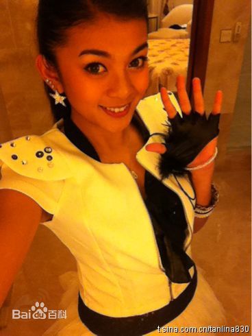 谈莉娜(Renata Tan)微博图片生活照