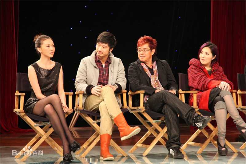 巩新亮(Miumiu)出席活动性感图片图集