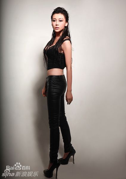 高清巩新亮(Miumiu)精彩图册