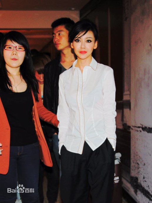 巩新亮(Miumiu)精彩图册