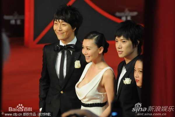 高清巩新亮(Miumiu)精彩图册