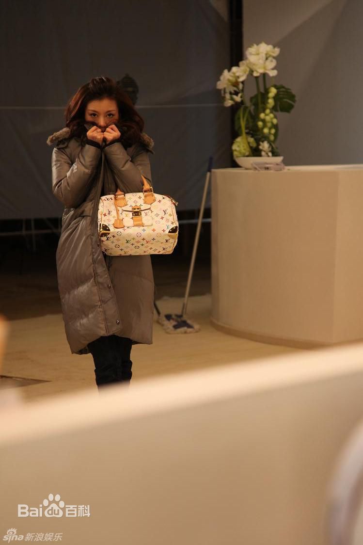 高清巩新亮(Miumiu)精彩图册