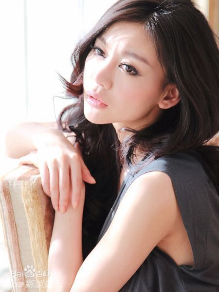 高清巩新亮(Miumiu)精彩图册