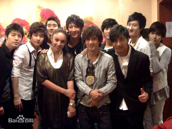 孙祖杨(Calvin Sun)活动照素颜照壁纸