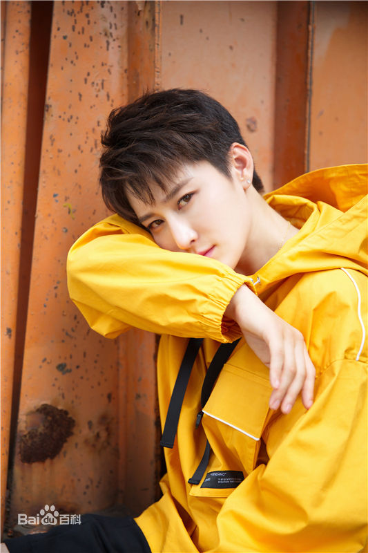 蒋璐霞(Jiang Luxia)高清街拍图集