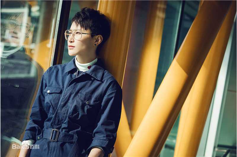 蒋璐霞(Jiang Luxia)高清街拍图集