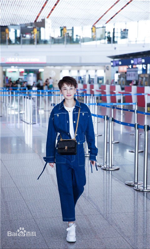 蒋璐霞(Jiang Luxia)高清街拍图集