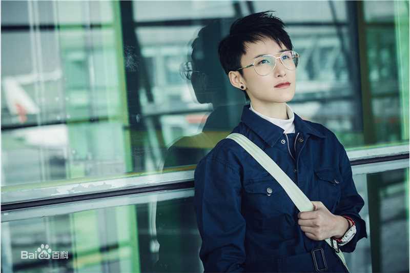 蒋璐霞(Jiang Luxia)高清街拍图集