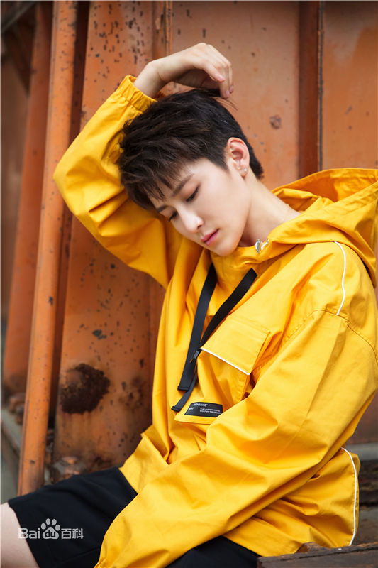 蒋璐霞(Jiang Luxia)高清街拍图集