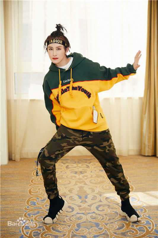 蒋璐霞(Jiang Luxia)个人照片性感图片图集