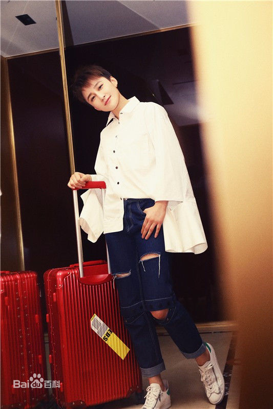 蒋璐霞(Jiang Luxia)个人照片性感图片图集