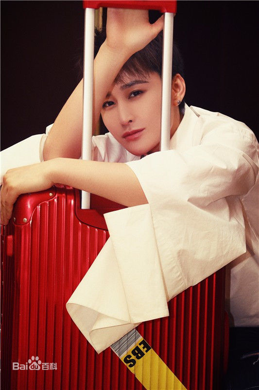 蒋璐霞(Jiang Luxia)个人照片性感图片图集