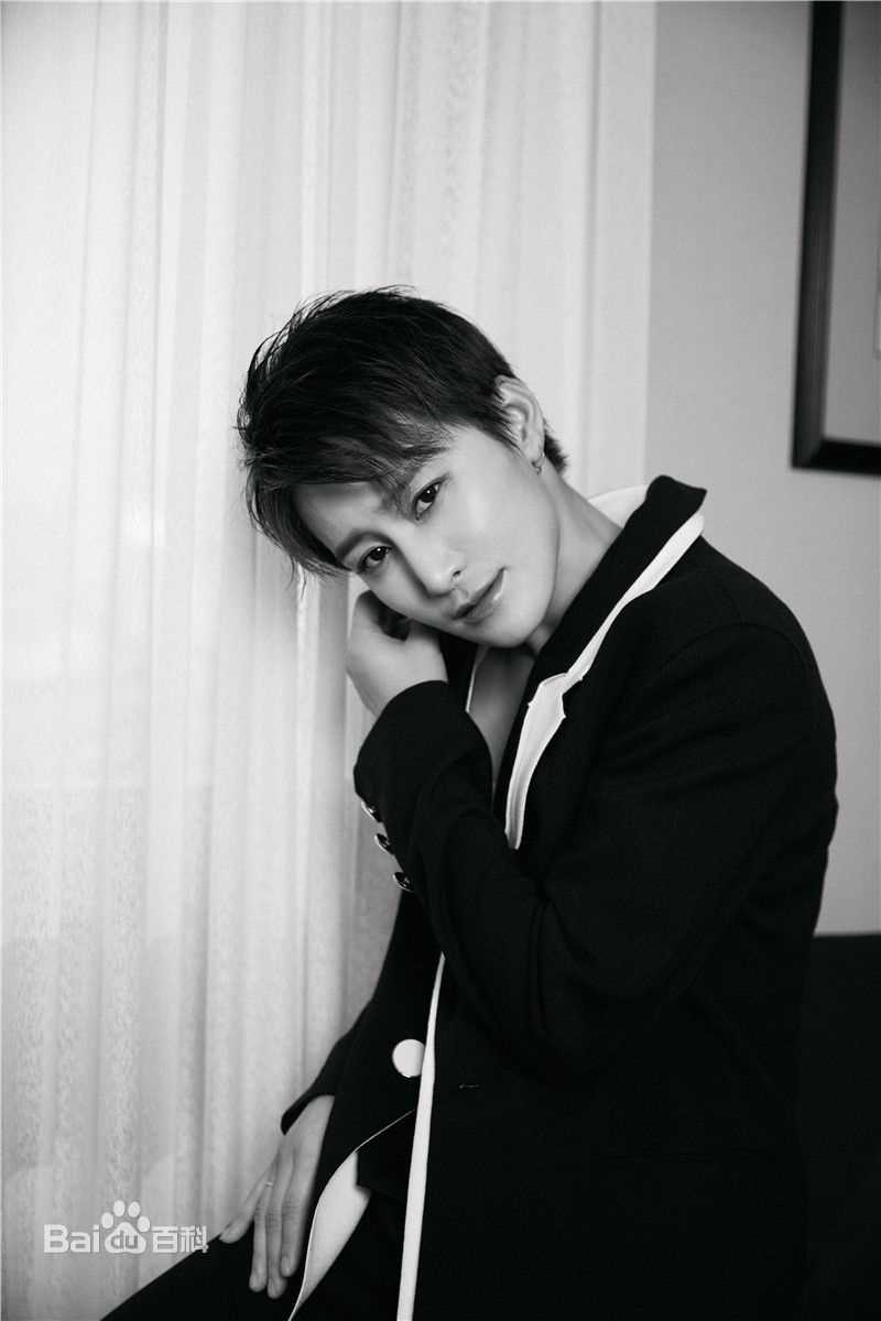 蒋璐霞(Jiang Luxia)个人照片性感图片图集