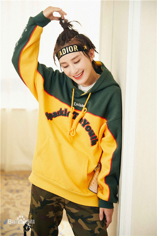 蒋璐霞(Jiang Luxia)个人照片性感图片图集