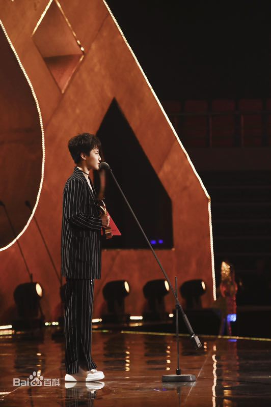 蒋璐霞(Jiang Luxia)长春电影节生活照