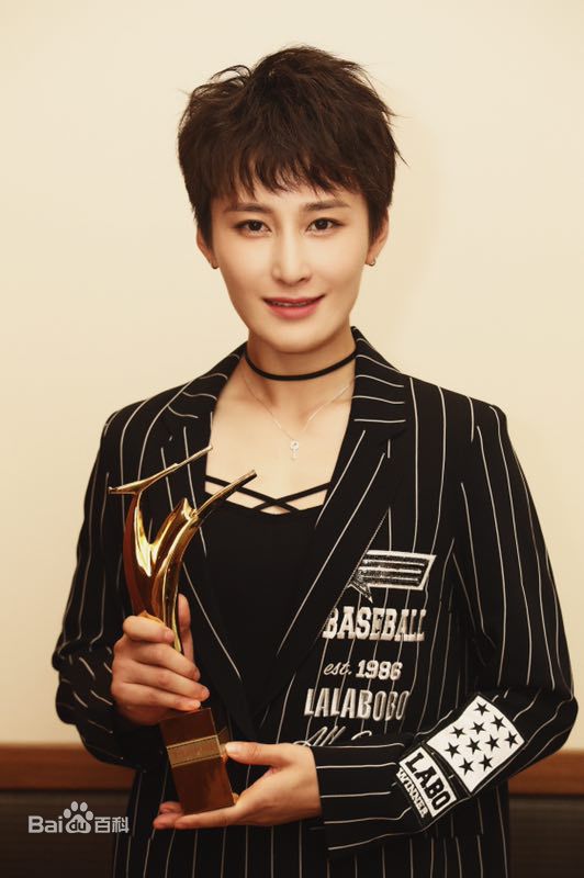 蒋璐霞(Jiang Luxia)长春电影节生活照