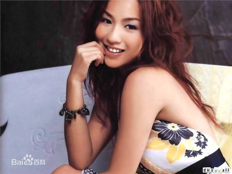 郑融(Stephanie Cheng)前后照片