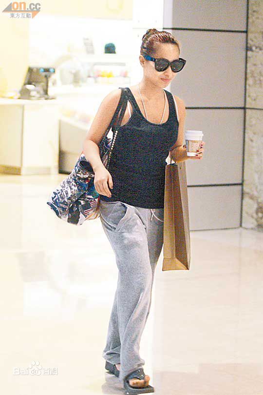 最新郑融(Stephanie Cheng)精彩图册