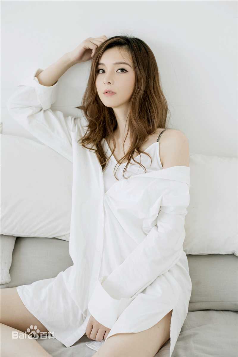 夏嫣(Anika)最新图集