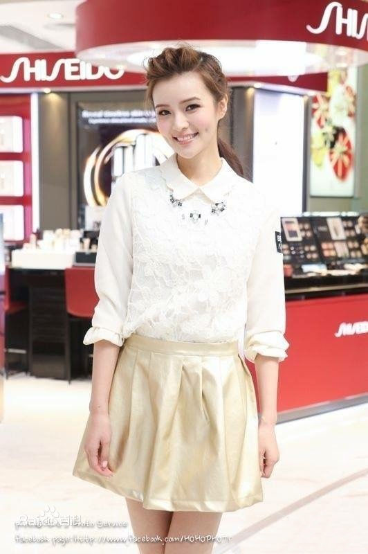 夏嫣(Anika)活动照素颜照壁纸