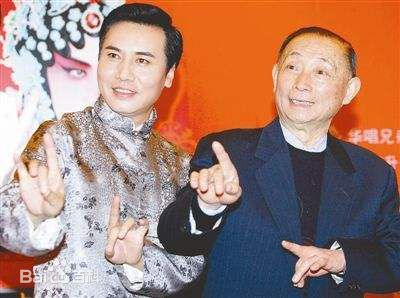 最全白永成素颜照