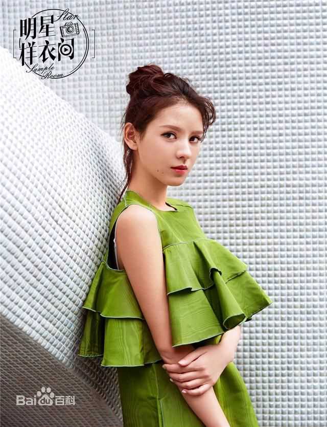 张予曦最新杂志拍摄壁纸