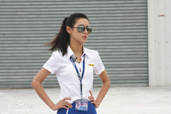 张予曦《冲上人霄》真人秀最新剧照