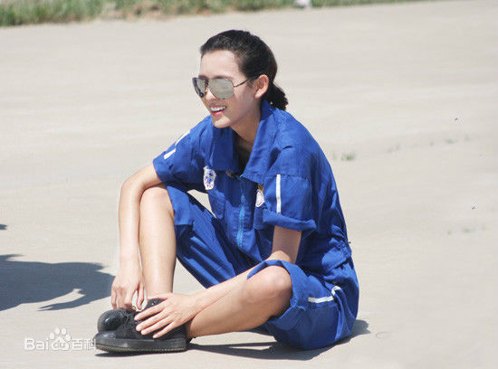 张予曦《冲上人霄》真人秀最新剧照