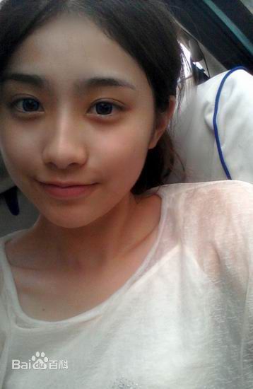 孙雪宁(Sun xue ning)素颜照、化妆照壁纸壁纸