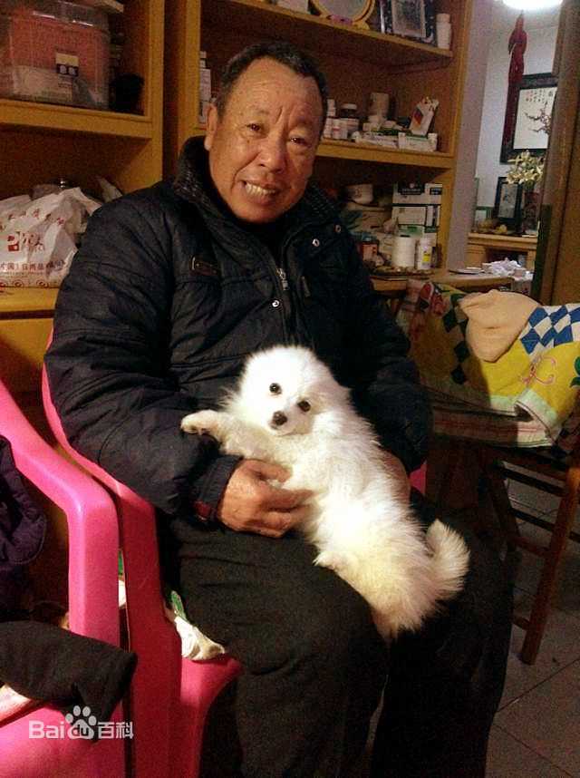 卢卓小灿的成长图片图集