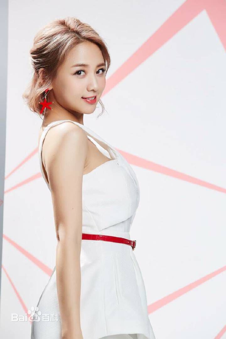 吴映洁(Emma Wu)概述图册生活照相册