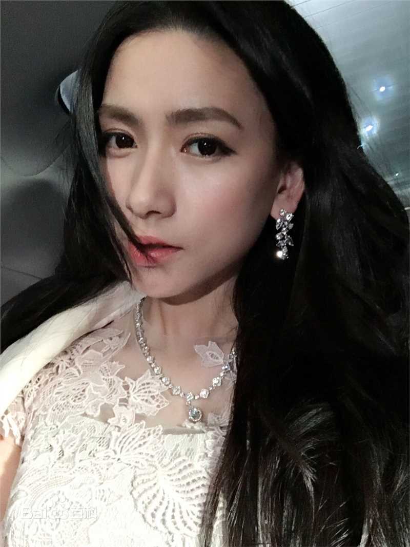 王秋紫生活照图册