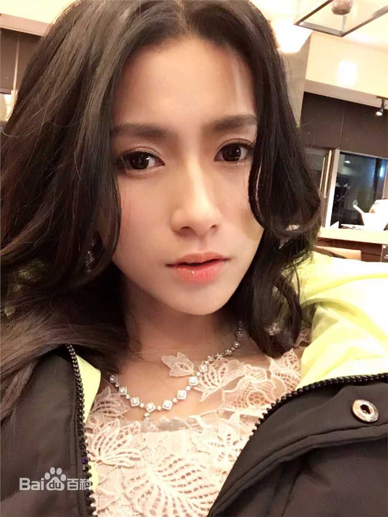 王秋紫生活照图册