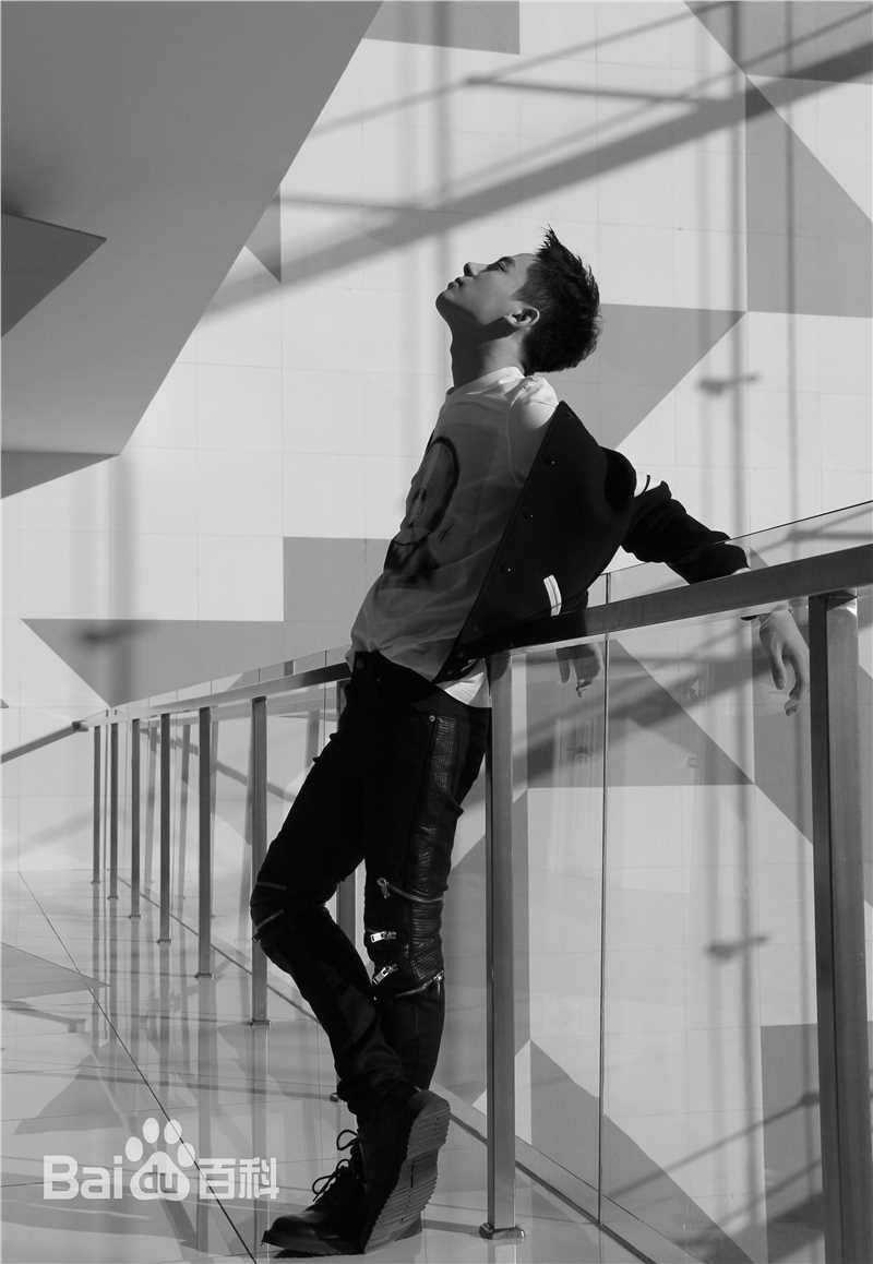 吴俊余(June Wu)前后照片