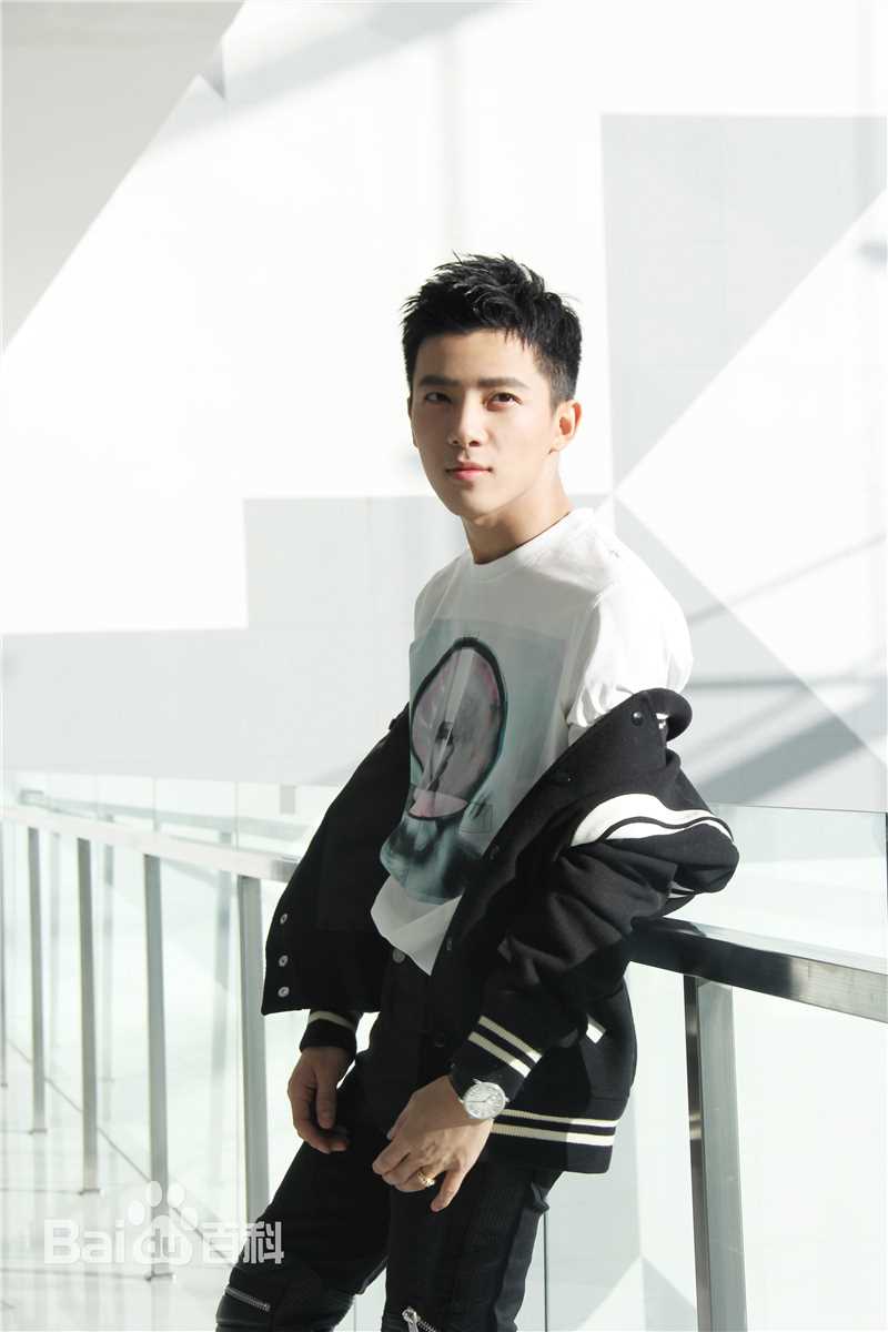 吴俊余(June Wu)前后照片