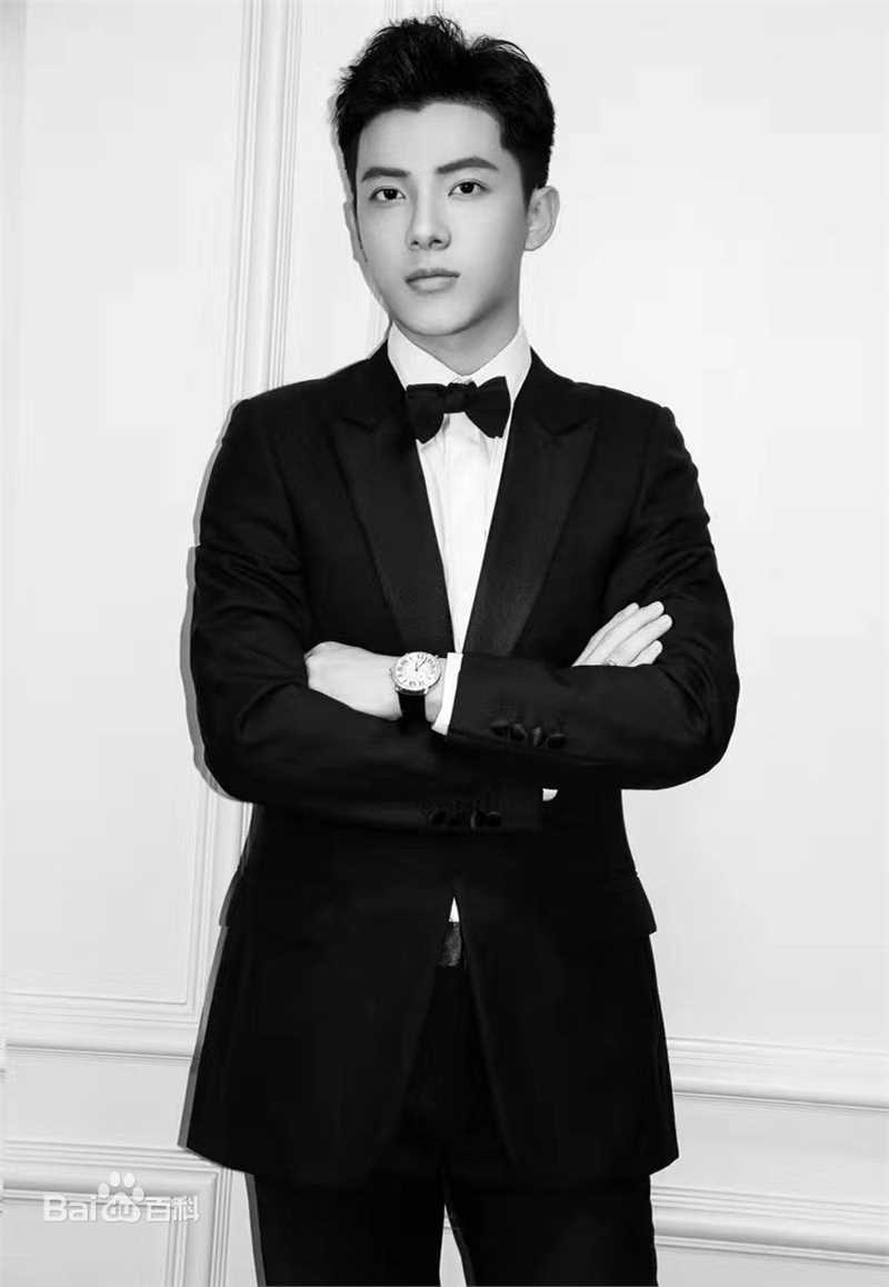 吴俊余(June Wu)最新壁纸