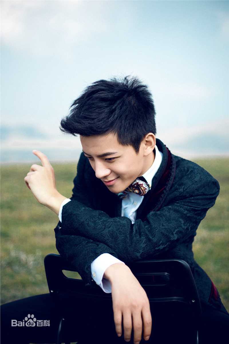 吴俊余(June Wu)精选图册