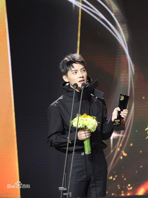 吴俊余(June Wu)获奖时刻图册