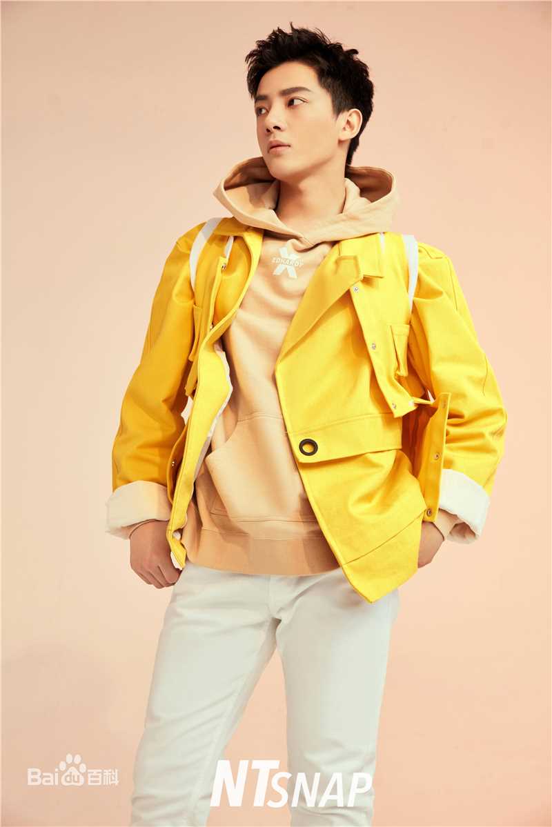 吴俊余(June Wu)时尚大片壁纸壁纸