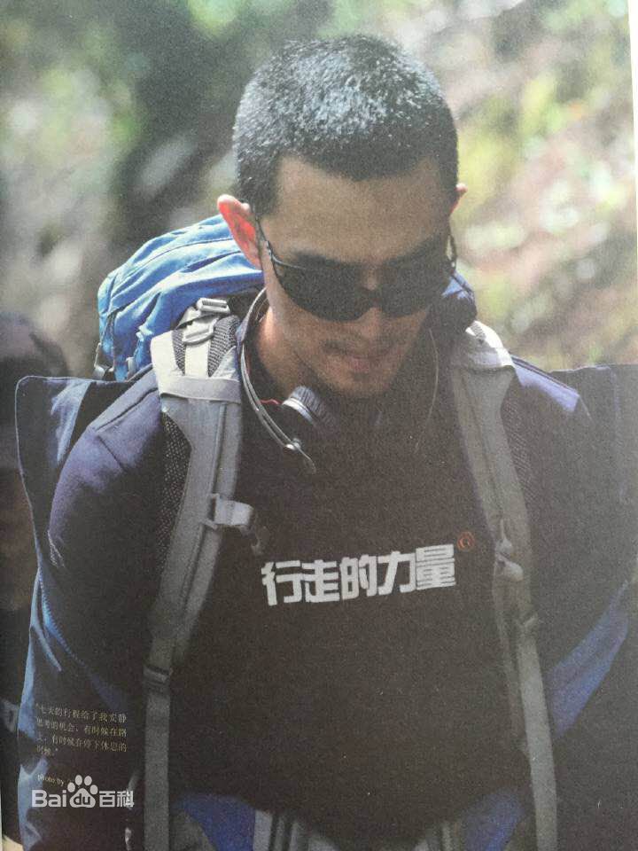 张晓晨(Edward Zhang)行走的力量壁纸壁纸