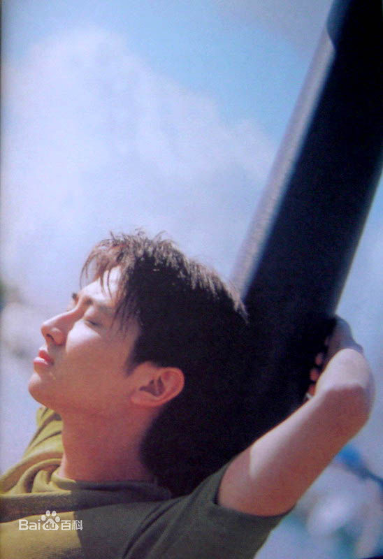 孙耀威(Eric Suen Yiu Wai)青涩时期的性感图片图集