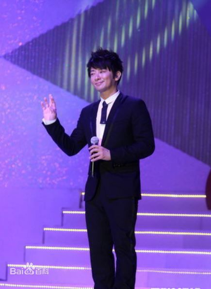 最优质孙耀威(Eric Suen Yiu Wai)生活照