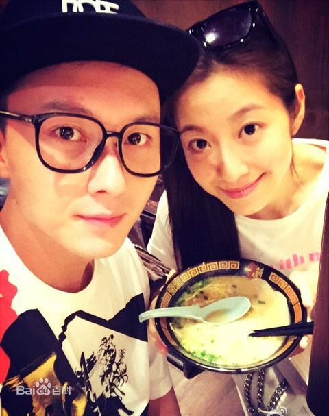 陈自瑶(Yoyo Chan)与丈夫王浩信前后照片