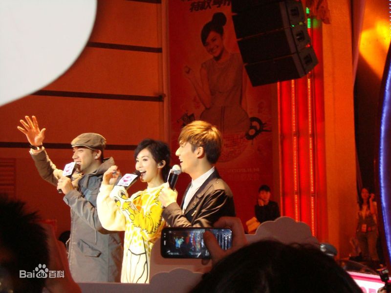 张致恒(Steven Cheung)王子活动照前后照片