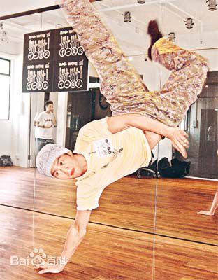 吴浩康(Ng,Deep)生活照素颜照相册