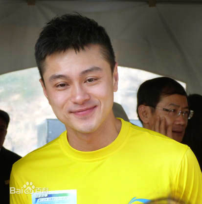 最新黄浩然(Raymond)性感图片