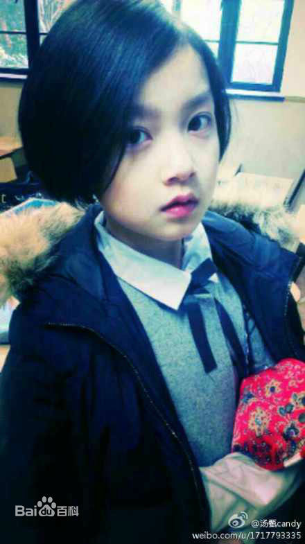 汤甄(Tangzhen)小顾里壁纸壁纸