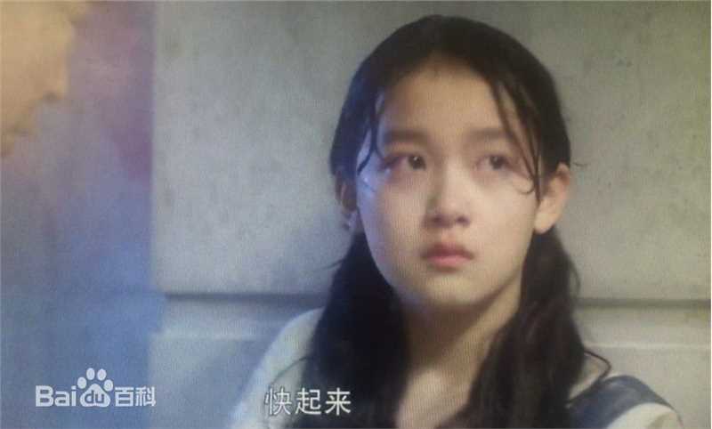 最新汤甄(Tangzhen)在《繁星四月》小若曦中的图集