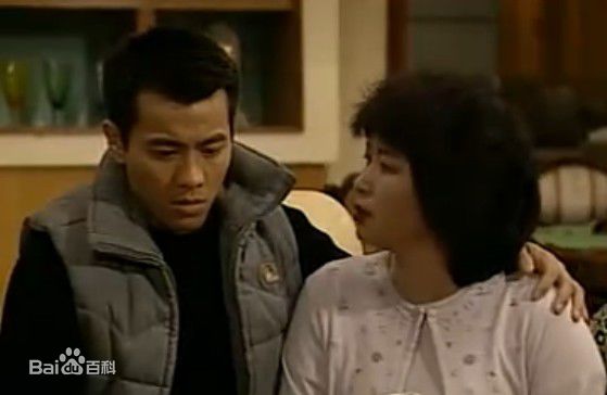 梁汉文(Edmond Leung)《庙街妈兄弟》最新剧照