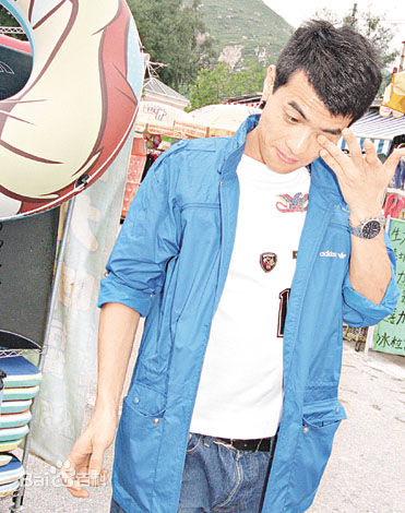 最优质梁汉文(Edmond Leung)生活照